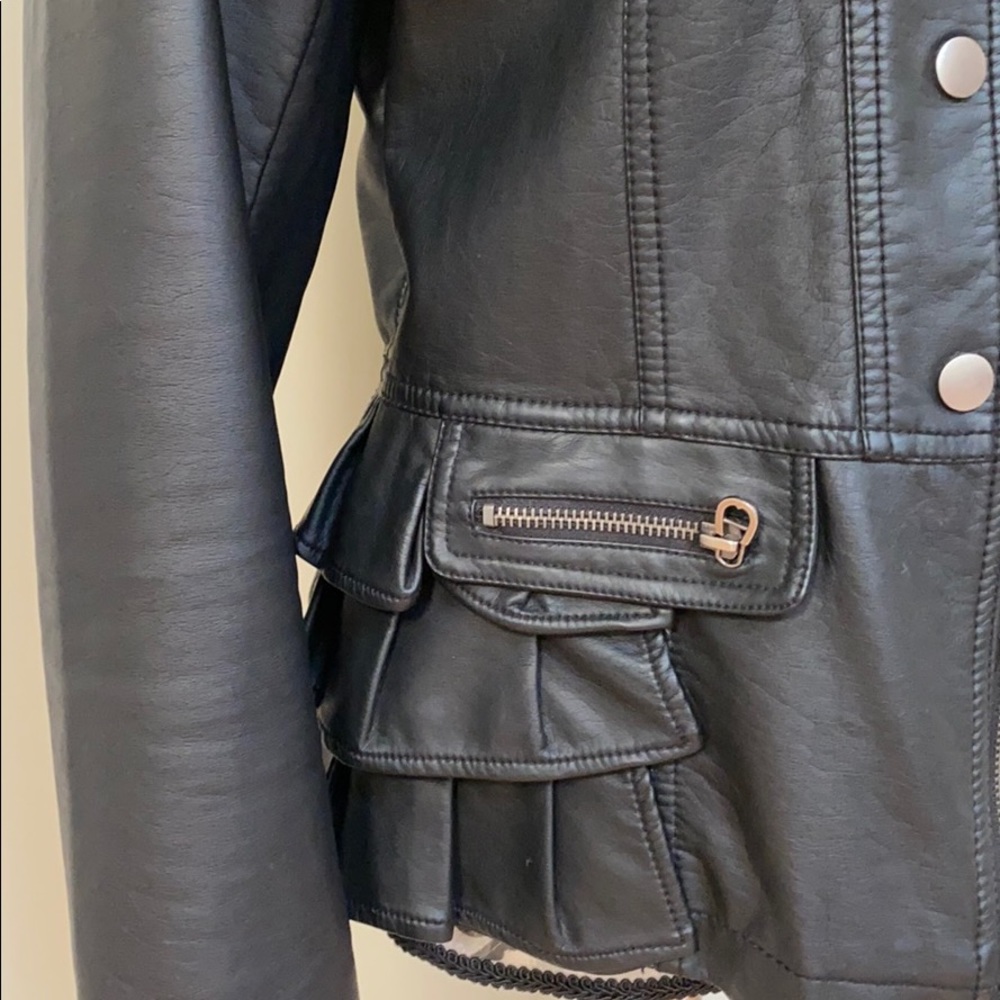 Ness Jacket - Picture 4 of 11
